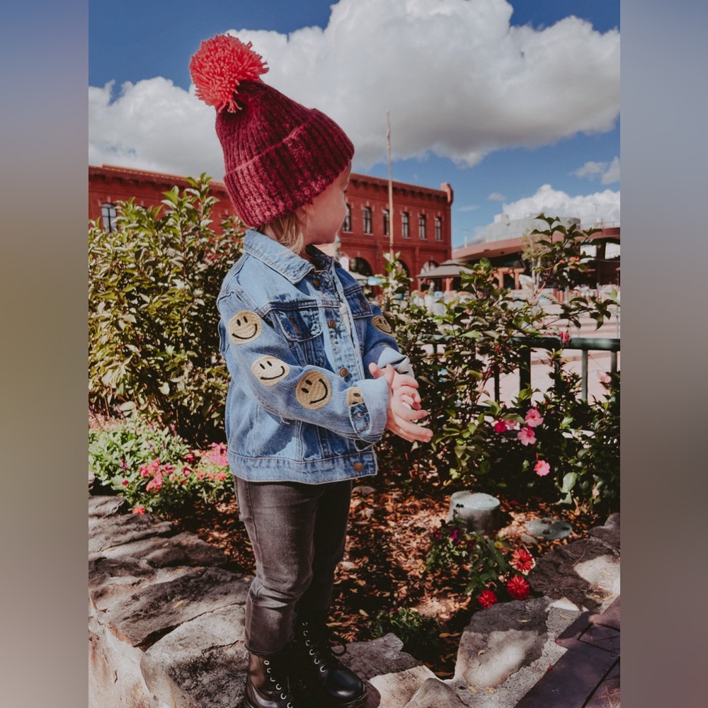 Fashion Nova Kids Toddler Girl Smiley Face Jean Denim Jacket Size 4